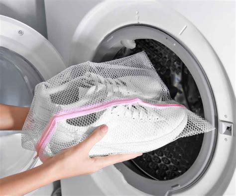 best way to dry shoes in dryer.